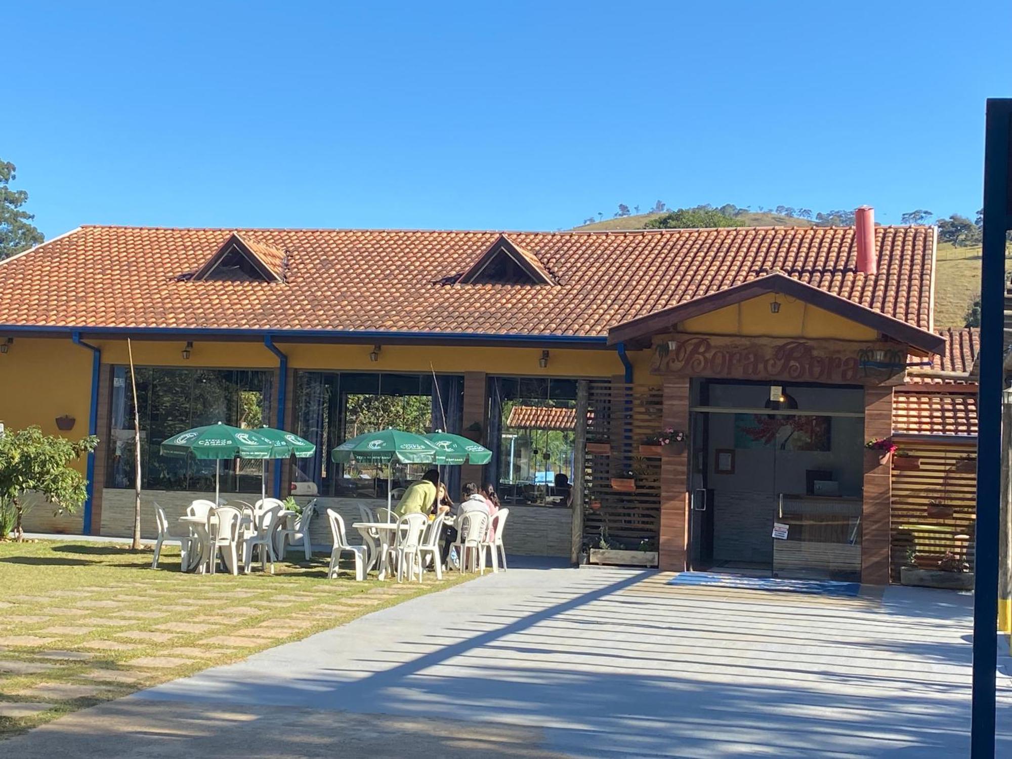 Pousada E Restaurante Bora Bora Da Serra São Bento do Sapucaí Kültér fotó